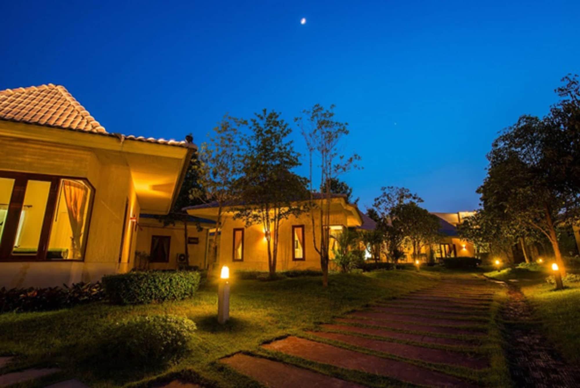 Panlaan Boutique Resort Nong Khai Buitenkant foto
