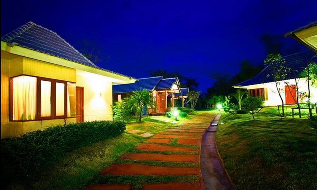 Panlaan Boutique Resort Nong Khai Buitenkant foto